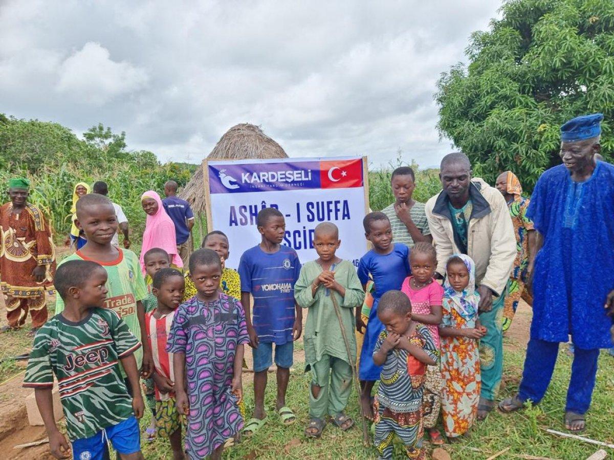 Kardeş Eli Afrika’da mescid açılışlarına bir yenisini daha ekledi