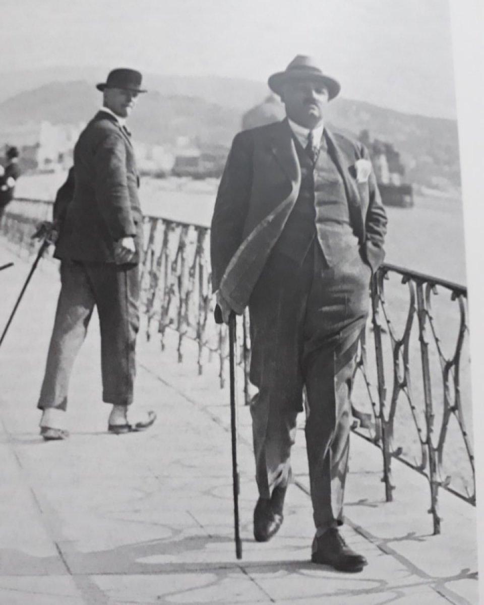 Sessiz Gemi şiirinin yazarı Yahya Kemal'in 63'üncü ölüm yıl dönümü