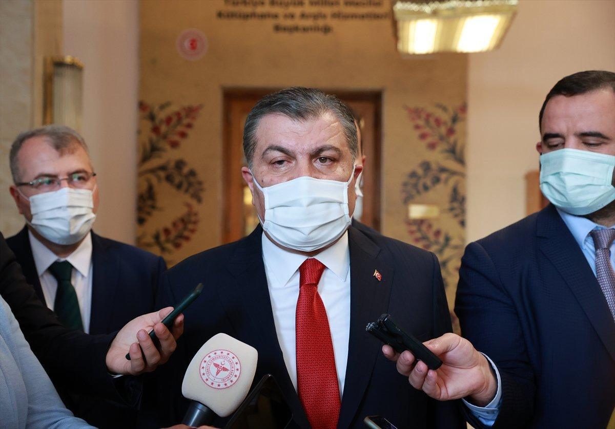 Fahrettin Koca: 3'üncü doz BioNTech takvimi Bilim Kurulu'nda görüşülecek