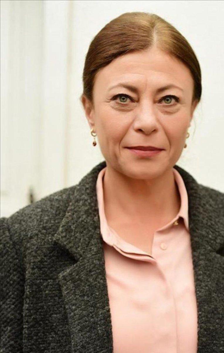 Oyuncu Semra Dinçer, Ankara'da son yolculuğuna uğurlandı