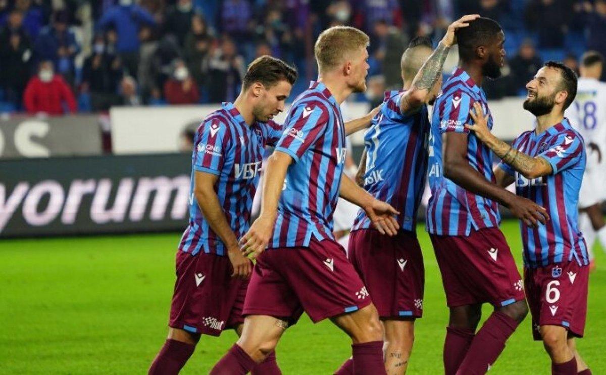 Trabzonspor yedek kulübesinde büyük değişim