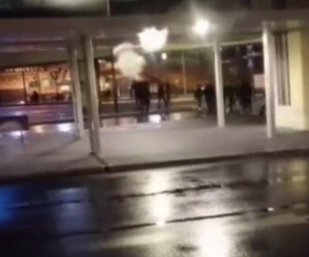 Sporting taraftarı, Beşiktaş taraftarına saldırdı