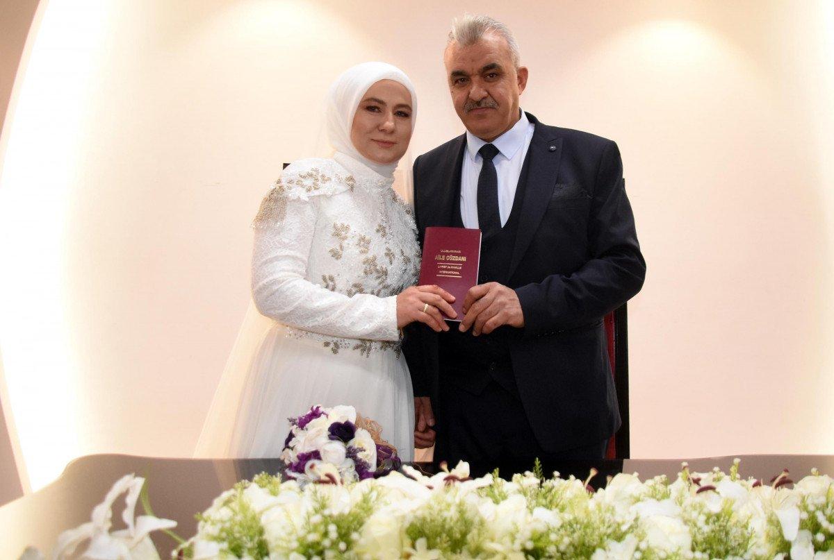 Kayseri’de 35 yıllık aşk mutlu sonla bitti