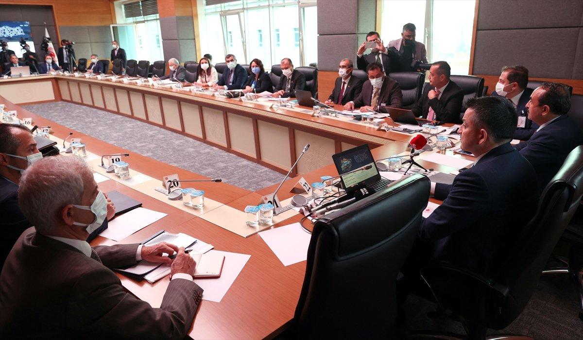 Bekir Pakdemirli: Marmara Denizi'ne biyolojik su arıtma sistemi kuruyoruz