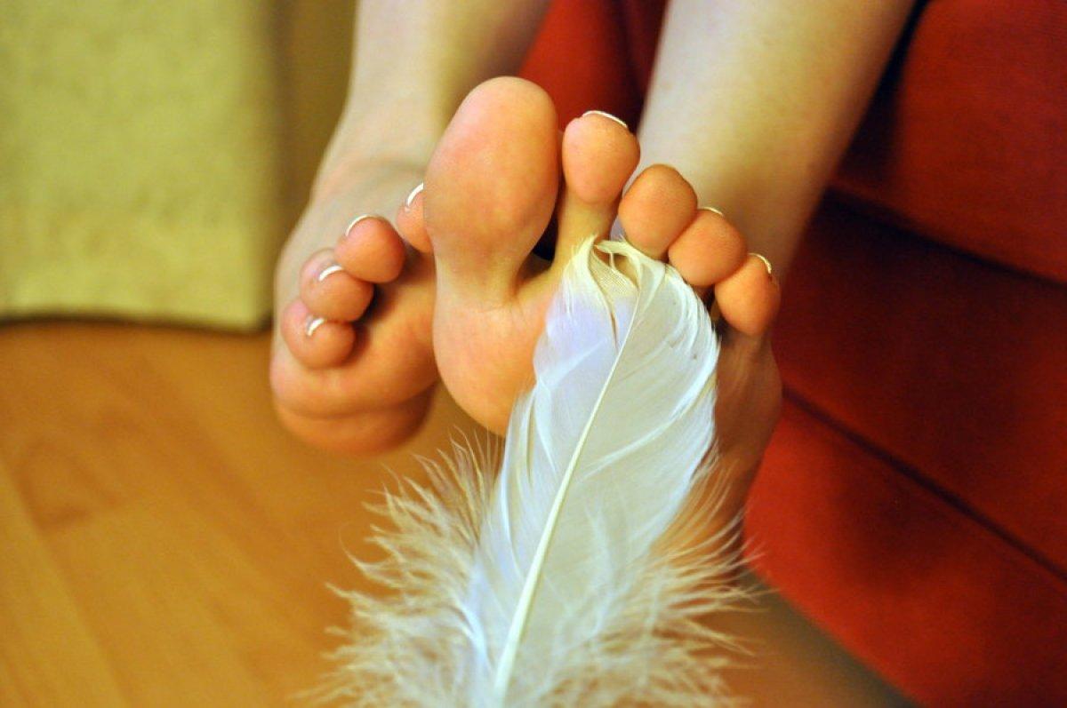 Gıdıklanmanın fizyolojik ve psikolojik nedenleri