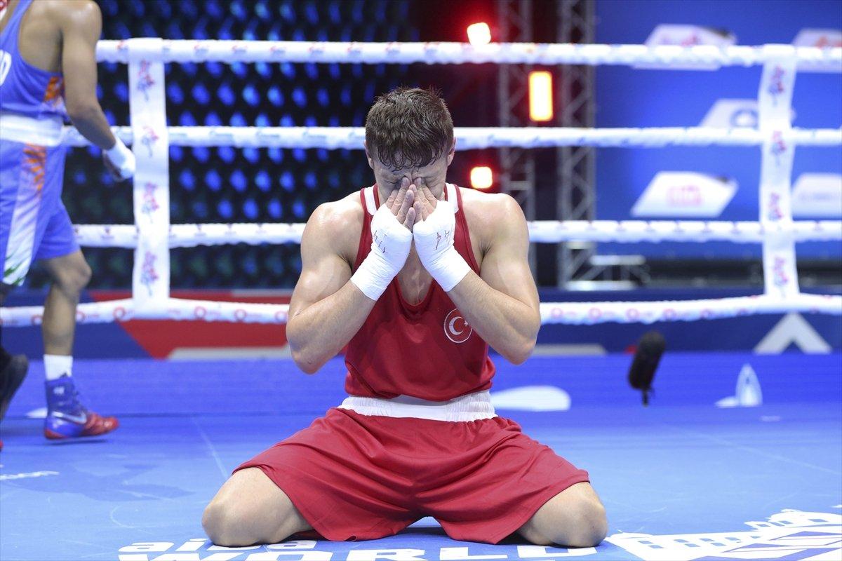 Kerem Özmen Dünya Boks Şampiyonası'nda yarı finalde