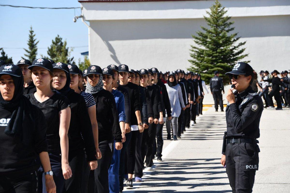 POMEM intibak eğitimi nedir, neler yapılır? Polis adaylarının dikkatine