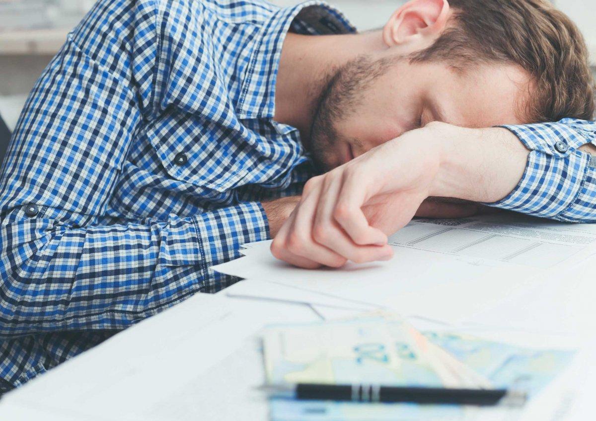 Sürekli uyumak istemenin 15 nedeni