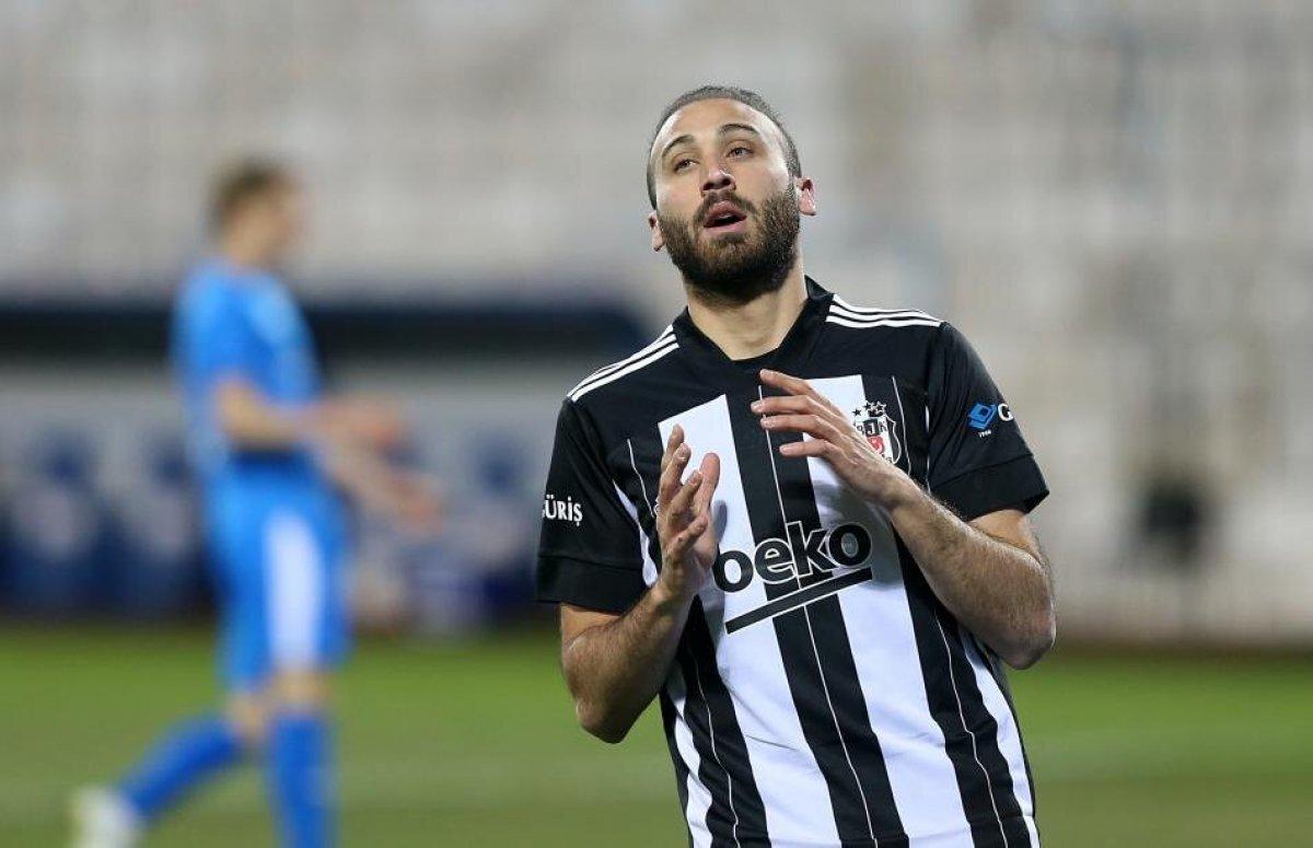 Cenk Tosun bonservisiyle geliyor