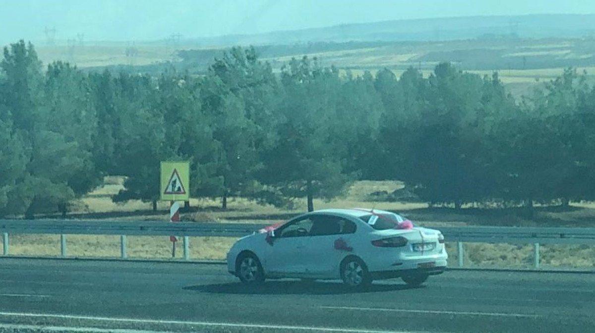 Şanlıurfa'da cinayet şüphelisi gelin arabasında yakalandı