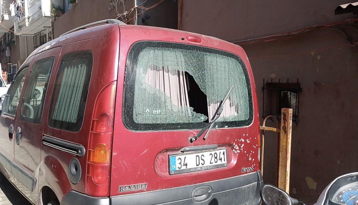 Kağıthane’de, husumetlilerini pompalı tüfekle vurdu