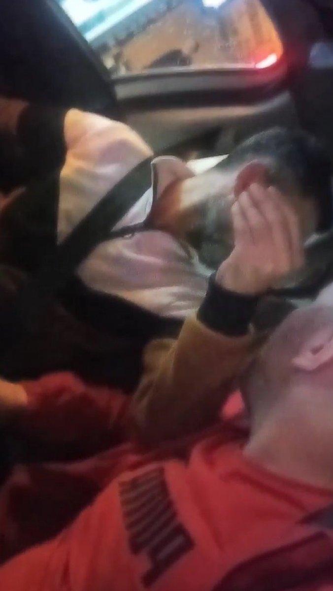 İstanbul'da taksici-müşteri kavgası kamerada