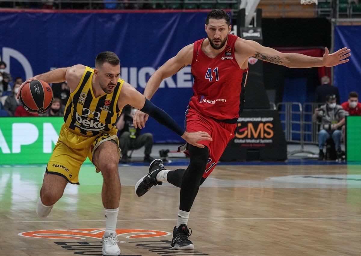 Fenerbahçe deplasmanda CSKA Moskova'yı 82-91 yendi