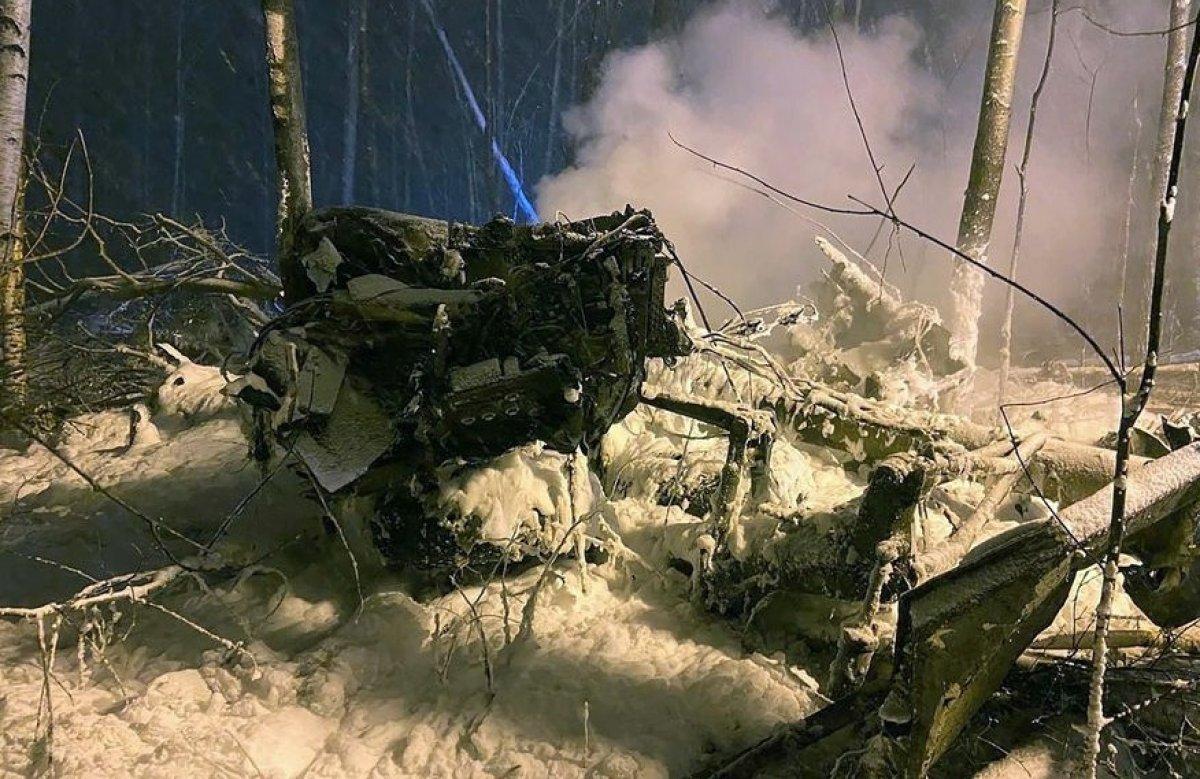 Rusya’da düşen kargo uçağındaki 7 kişi hayatını kaybetti