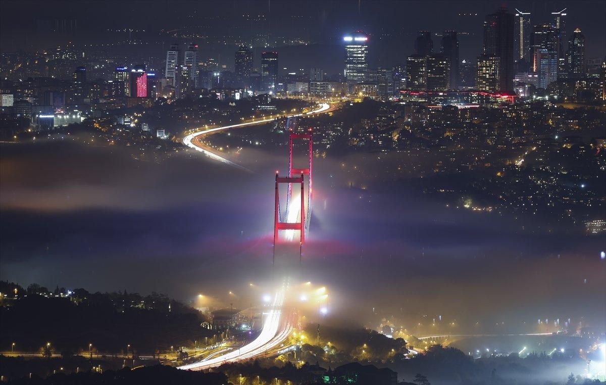 İstanbul'dan sis manzaraları