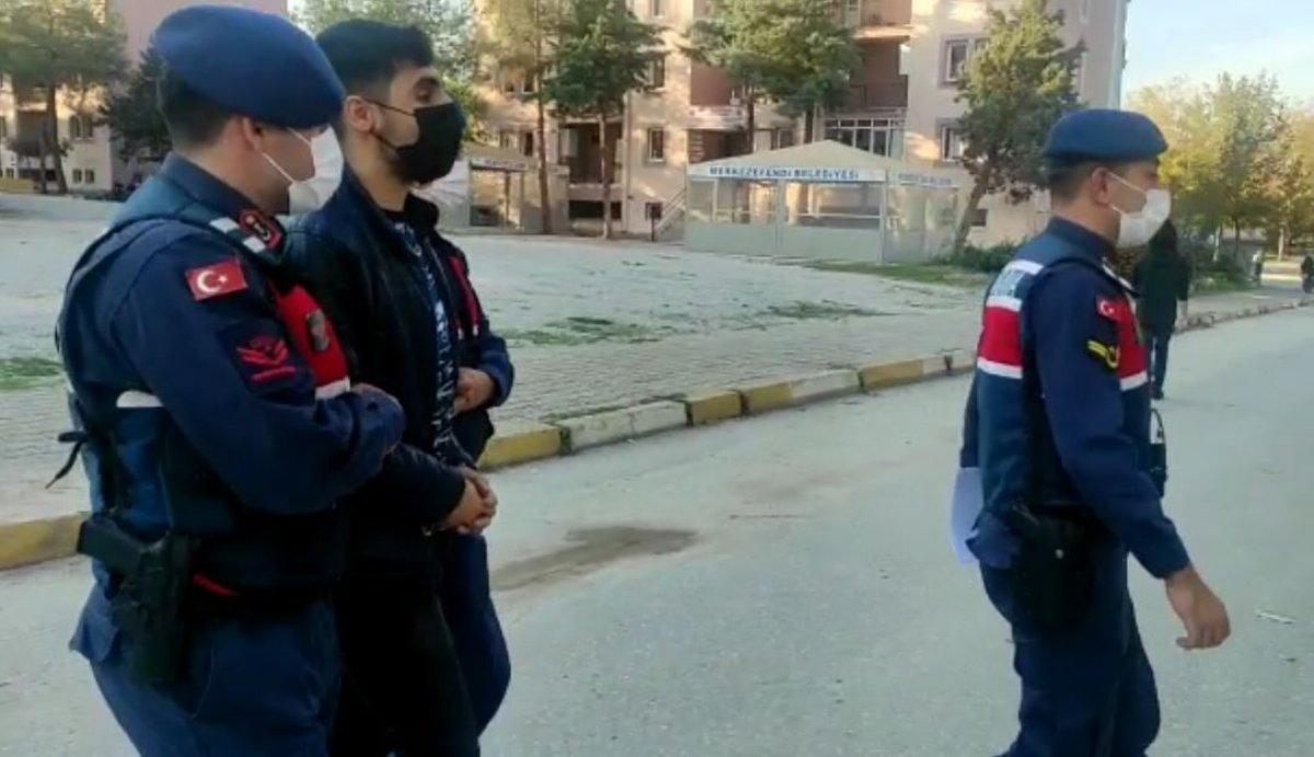 Denizli'deki 23 suç kaydı ve 17 yıl hapsi bulunan şüpheli yakalandı