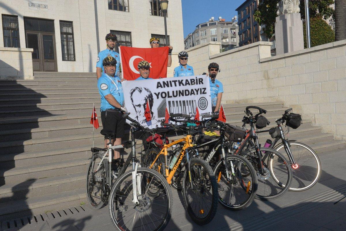 Hatay'dan 10 Kasım için bisikletle yola düştüler