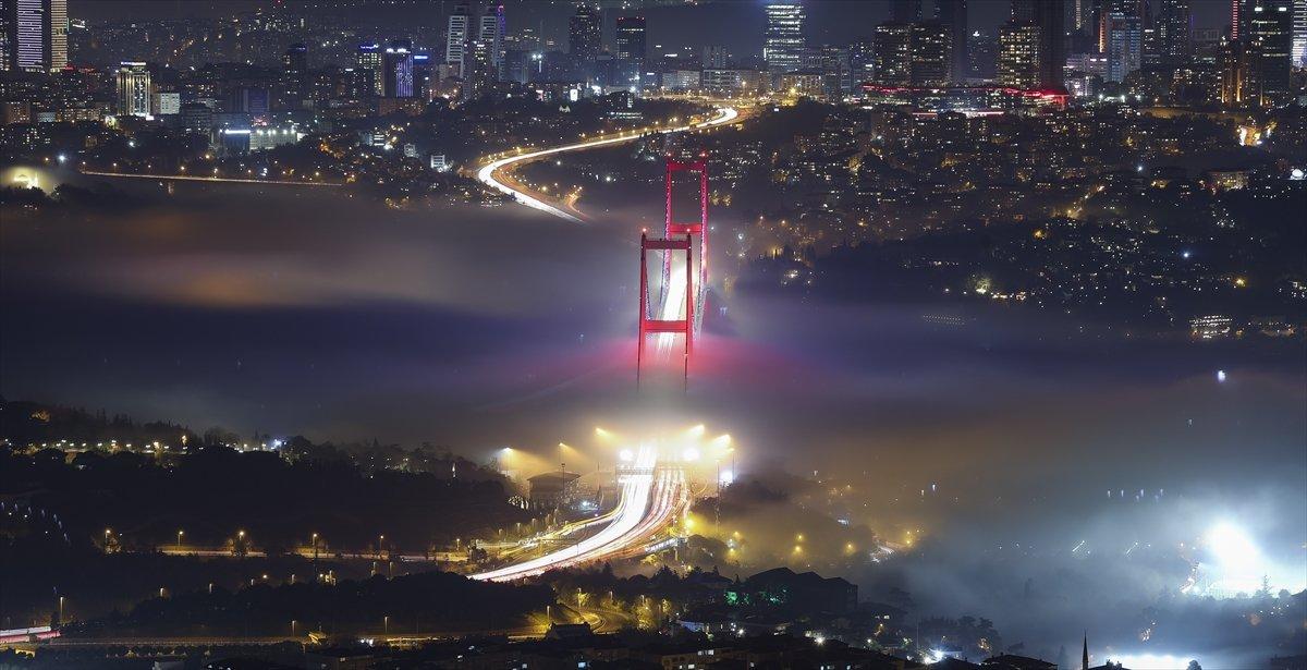 İstanbul'dan sis manzaraları