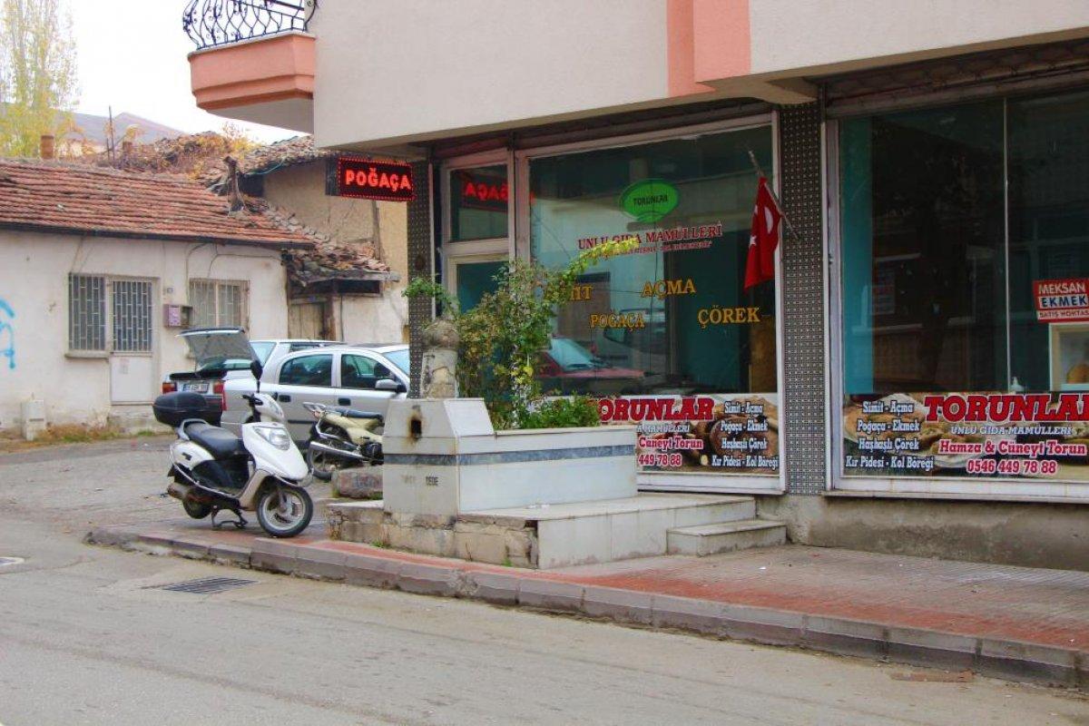 Amasya'da görenleri şaşırtan esrarengiz mezarlar