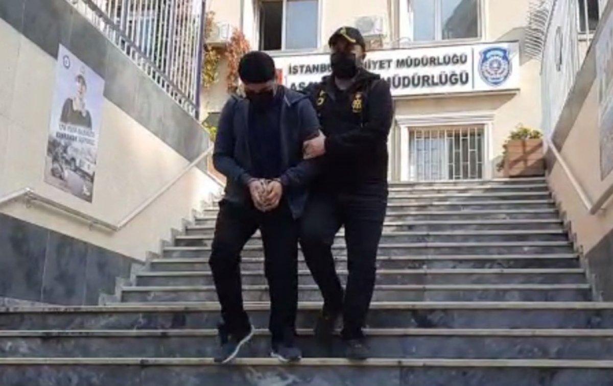 Kadıköy’de, yaşlı kadını ‘yeğeninim’ diye kandırıp 94 bin lira dolandırdı