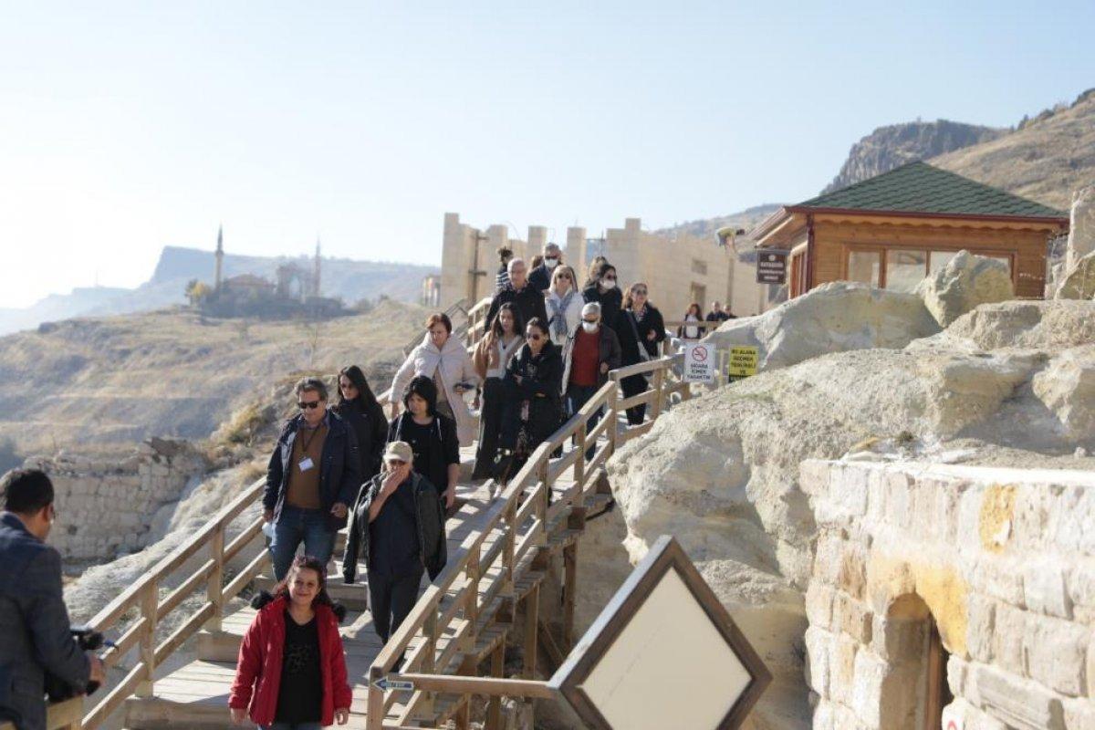 Mübadele ile Yunanistan'a göçenlerin torunları Nevşehir'i gezdi