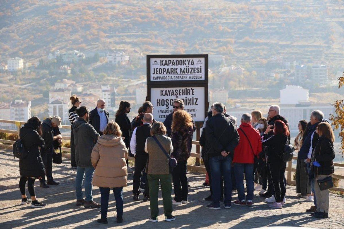 Mübadele ile Yunanistan'a göçenlerin torunları Nevşehir'i gezdi