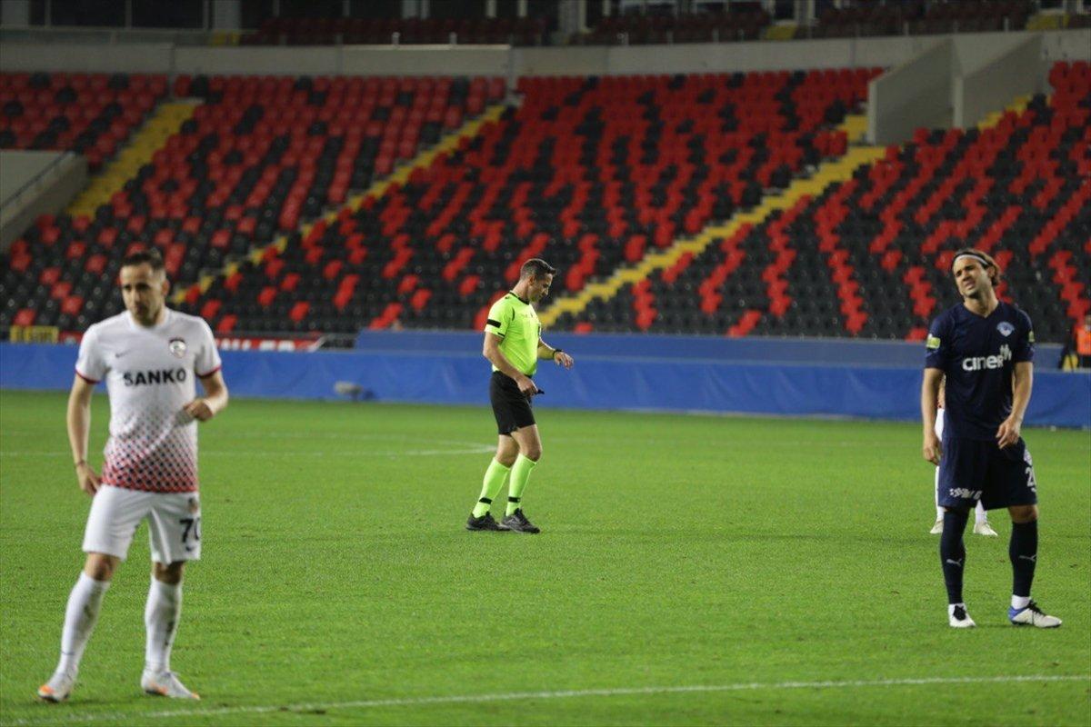 Rıdvan Dilmen: Halis Özkahya istifa etti