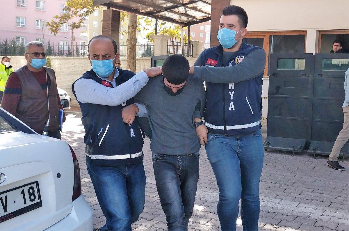 Konya'da aldatıldığından şüphelendi, işkence ettiği arkadaşını silahla vurdu