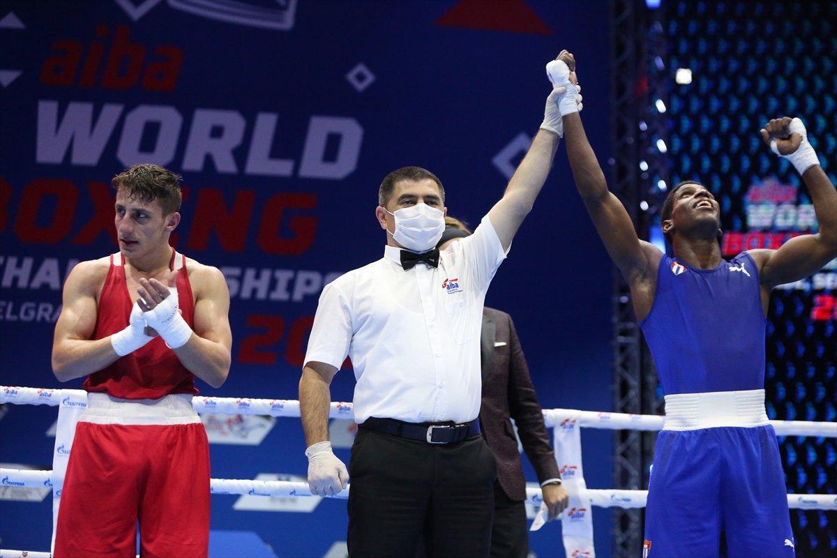 Kerem Özmen Dünya Boks Şampiyonası'nda ikinci oldu