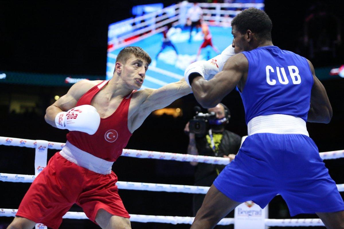 Kerem Özmen Dünya Boks Şampiyonası'nda ikinci oldu