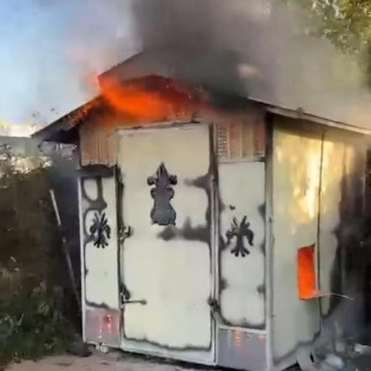 Bursa'da kafese giremeyen şüpheli 50 güvercini yakarak öldürdü