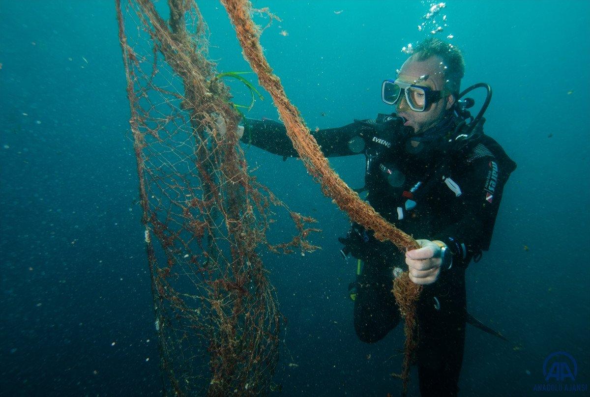 Hayalet ağlar denizleri tehdit ediyor