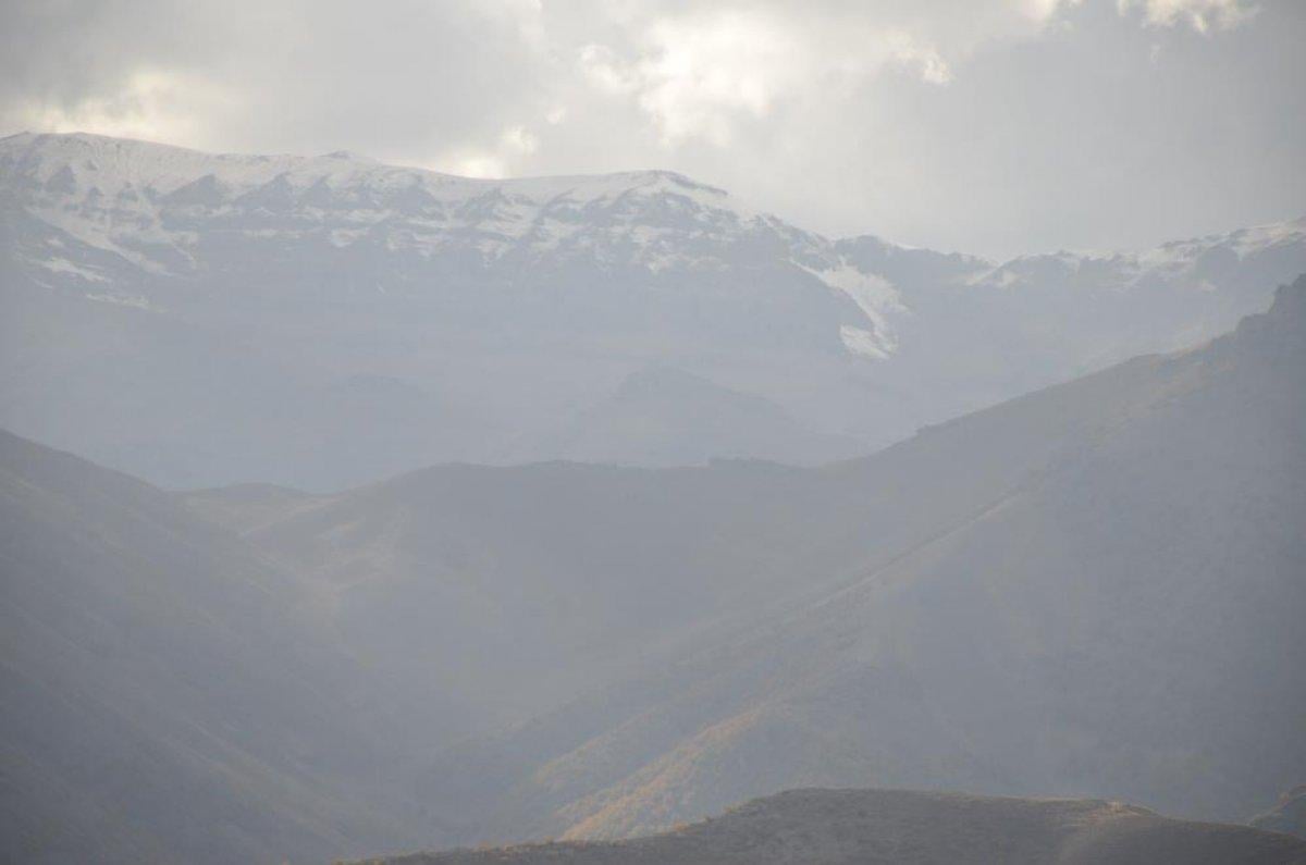 Şırnak'ta yüksek kesimlere kar yağdı