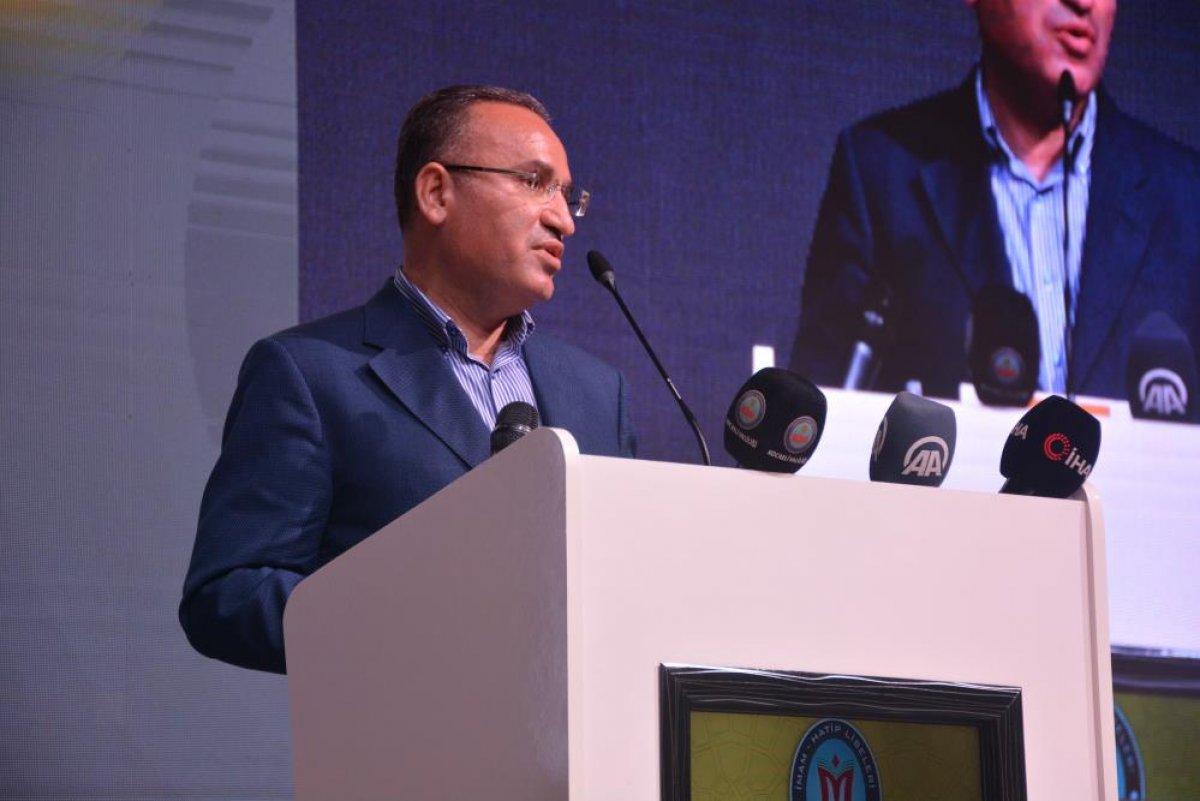 Bekir Bozdağ: CHP Atatürk'ün izinden gitmedi, biz gittik
