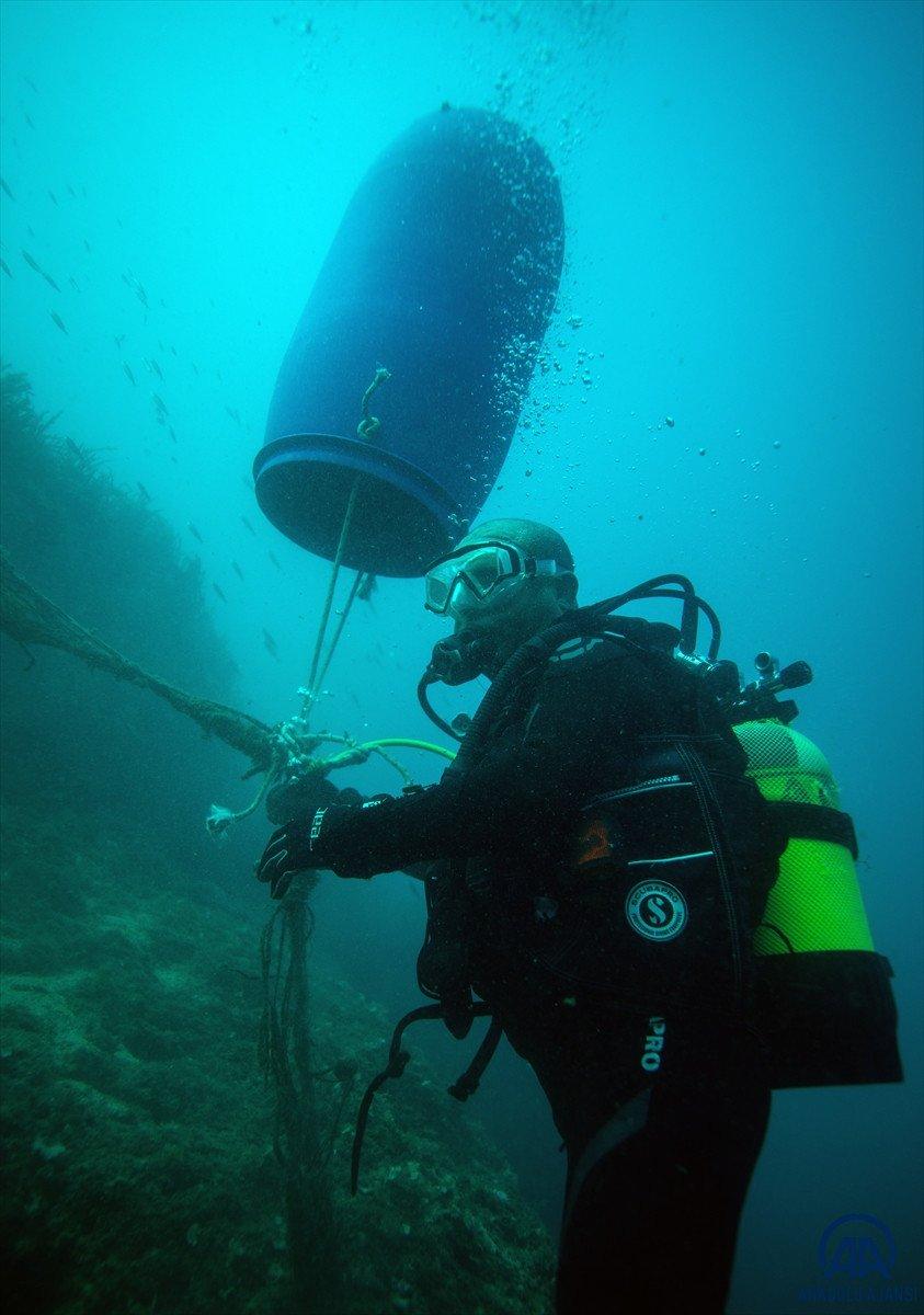 Hayalet ağlar denizleri tehdit ediyor