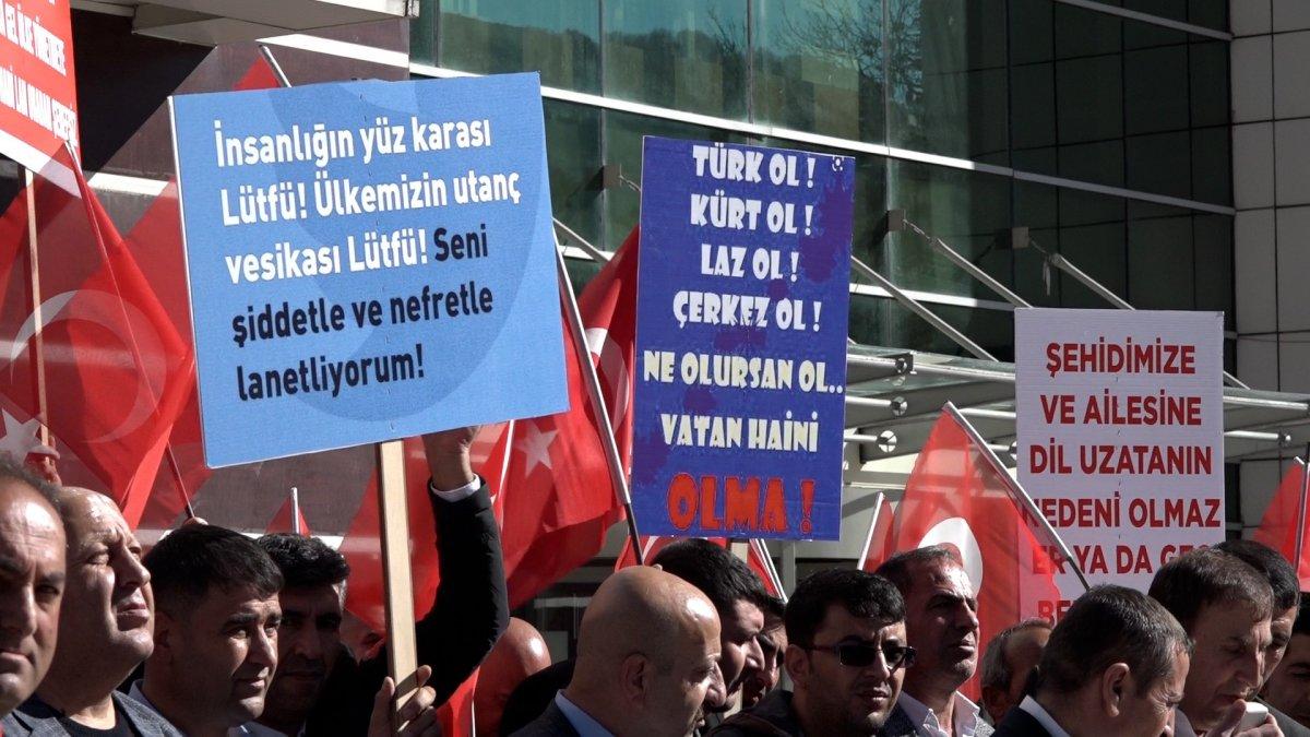 Şehit yakınları İyi Partili Lütfü Türkkan'ı protesto etti