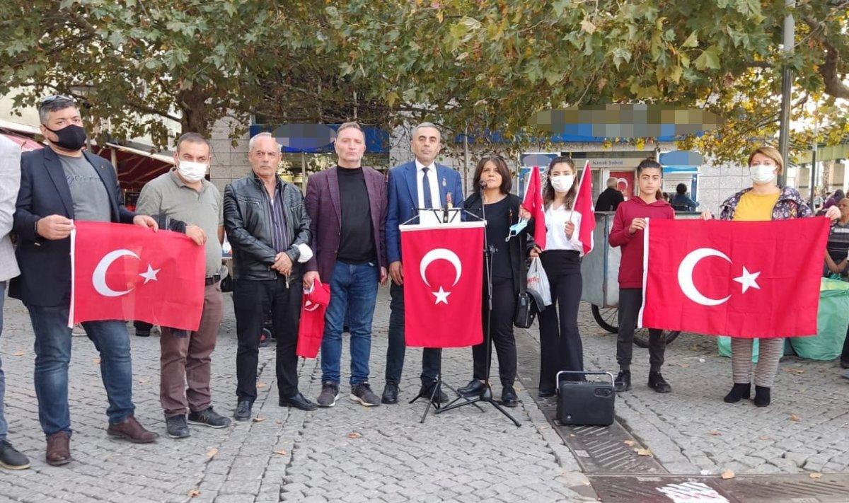Şehit yakınları İyi Partili Lütfü Türkkan'ı protesto etti