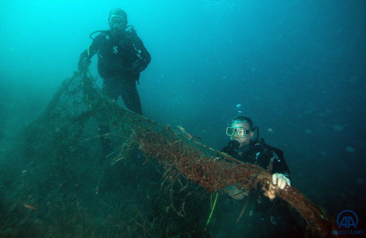 Hayalet ağlar denizleri tehdit ediyor