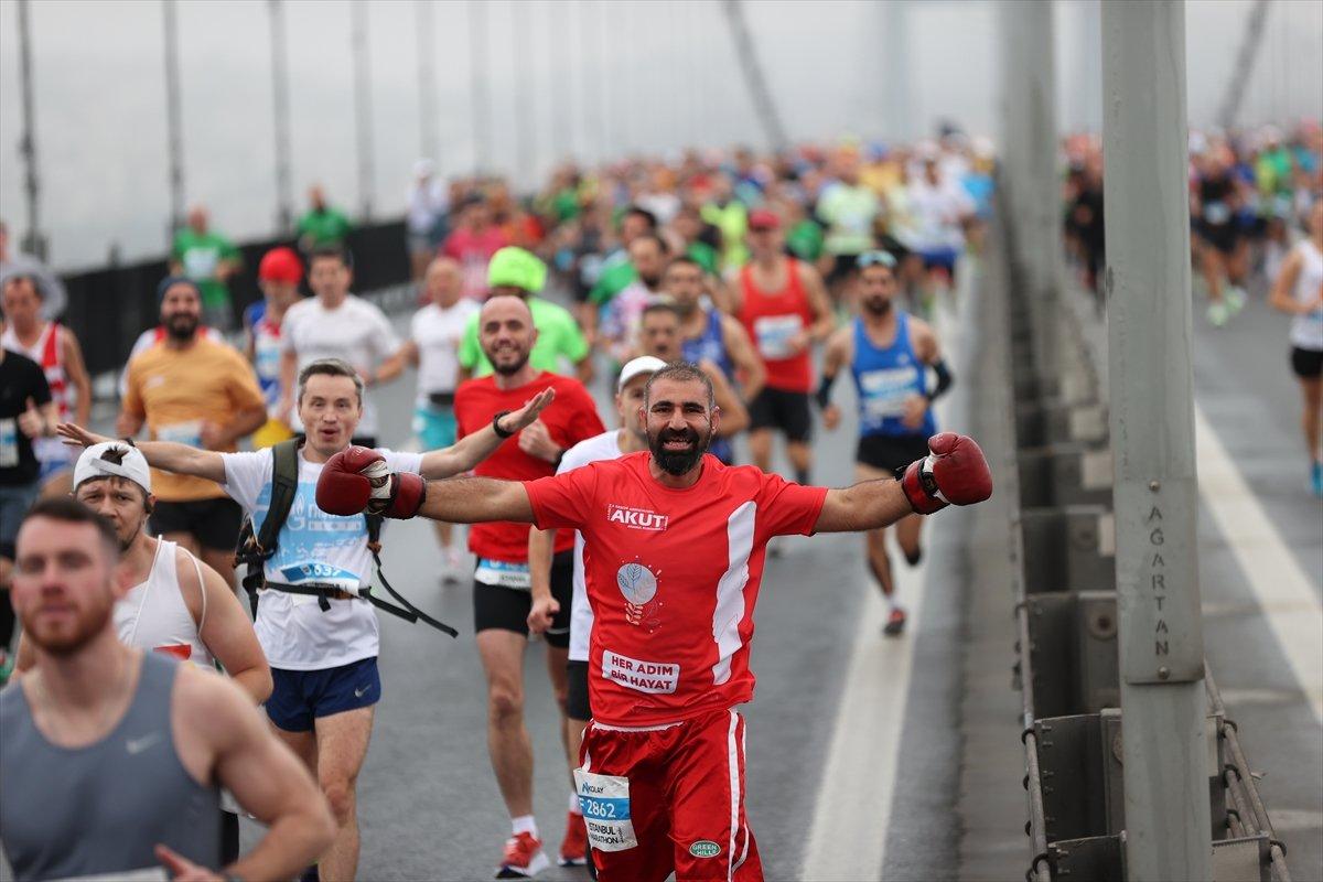 43. İstanbul Maratonu'nu kazanan isimler belli oldu
