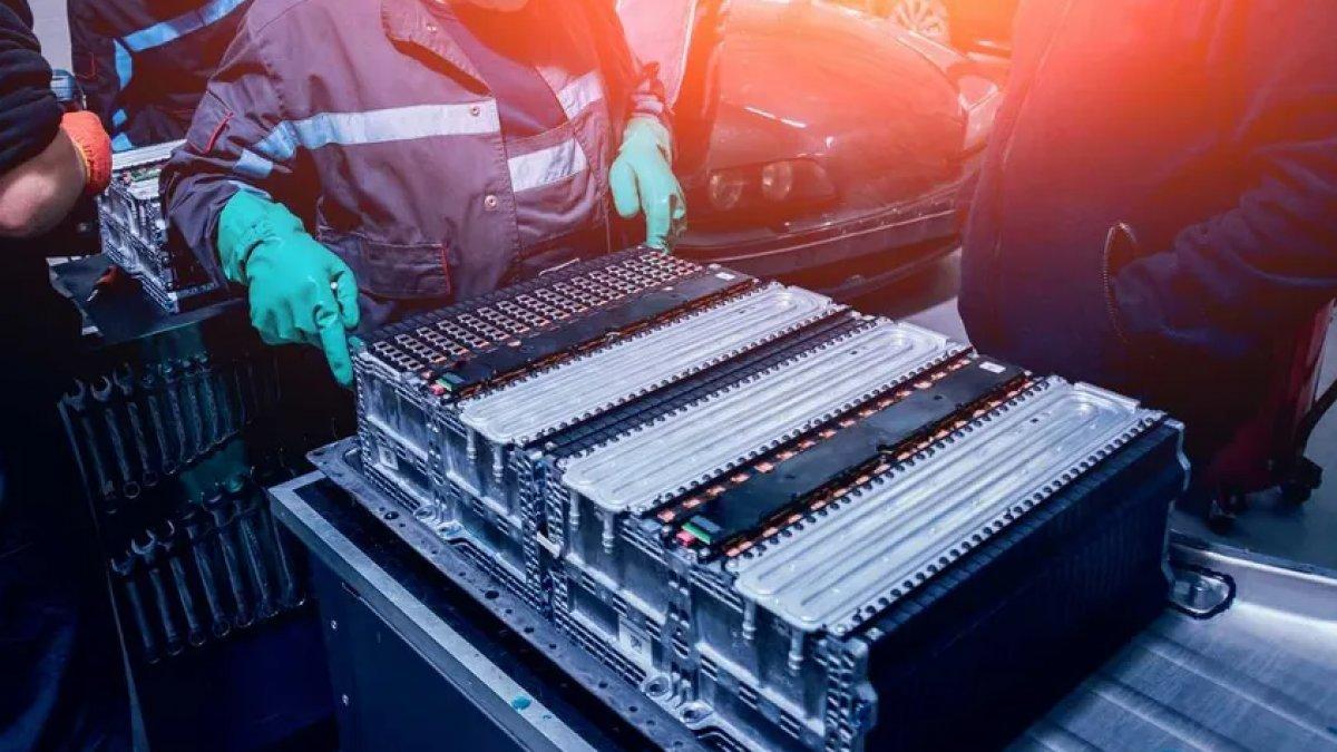 Koç Holding batarya üretimine hazırlanıyor