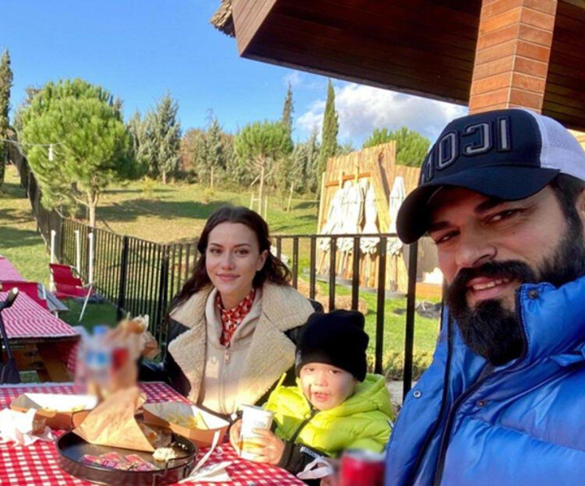 Fahriye Evcen'den aile fotoğrafı