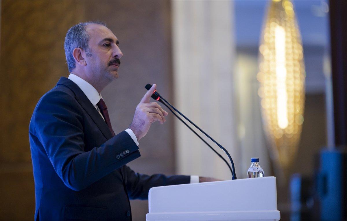 Abdulhamit Gül: İnsan onurunu korumanın istisnası yoktur