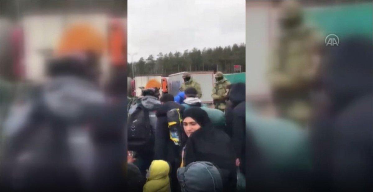 Belarus’ta çok sayıda düzensiz göçmen, Polonya sınırında