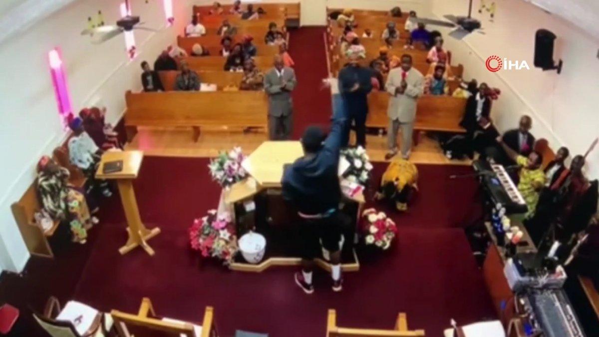 ABD'de vatandaşlar silahlı saldırıyı önledi