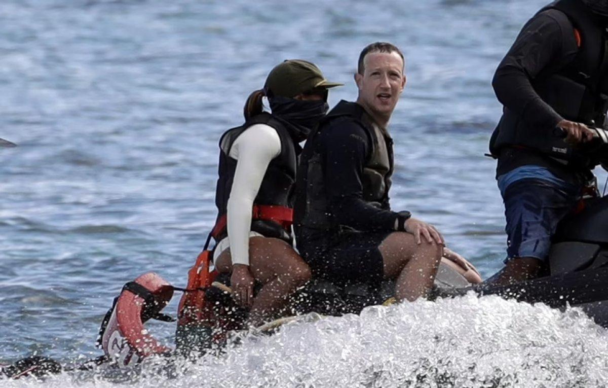 Mark Zuckerberg, eşiyle jet-ski yaparken görüntülendi