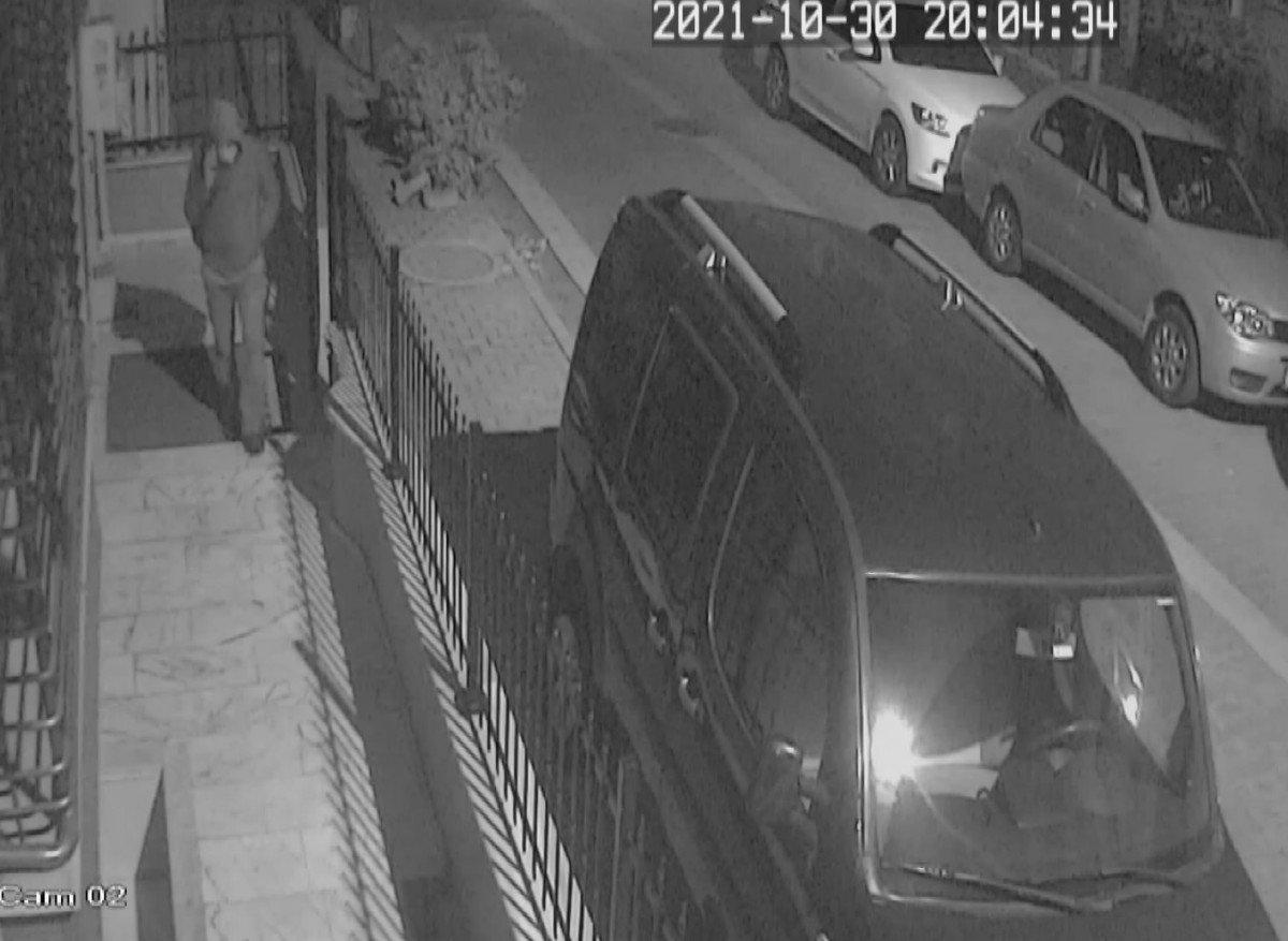 Küçükçekmece’de önce anahtarı sonra otomobili çaldı