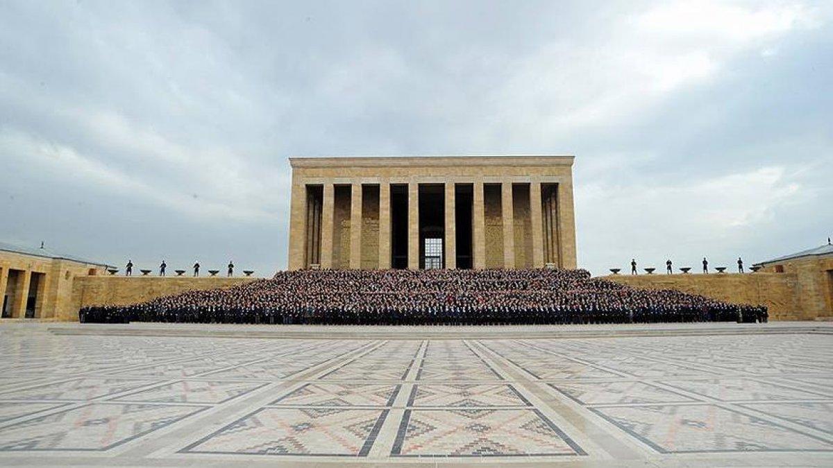 Anıtkabir ziyaret saatleri: 10 Kasım'da Anıtkabir kaça kadar açık?