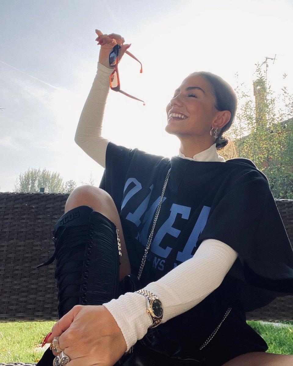 Demet Özdemir’in pahalı kombini