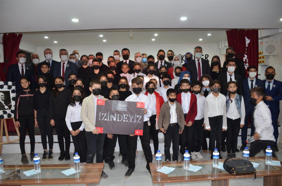 Şırnaklı öğrencilerin 10 Kasım töreni