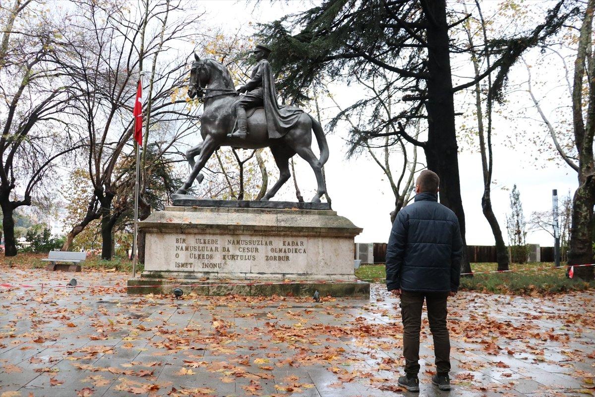 Türkiye'de saat 9'u 5 geçe hayat 2 dakikalığına durdu